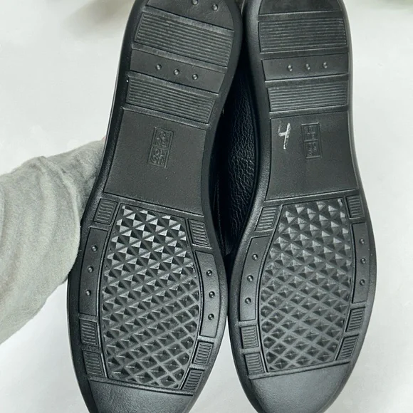 A2 by Aerosoles Women's Black Loafers - Picture 4 of 5